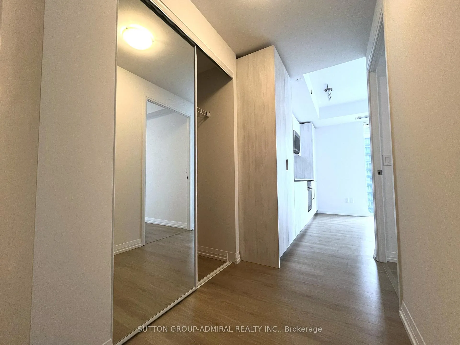 Photo 16 of Unit 4029, 28 Widmer Street, Toronto, Waterfront Communities — HOMEH