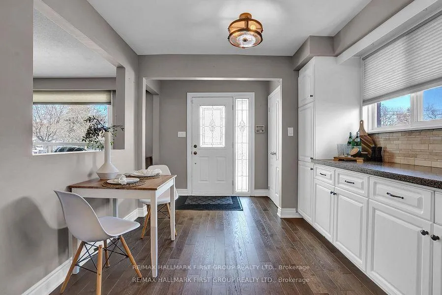 Photo 3 of 183 Phillip Murray Avenue, Oshawa, Lakeview — HOMEH