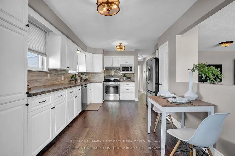 Photo 4 of 183 Phillip Murray Avenue, Oshawa, Lakeview — HOMEH
