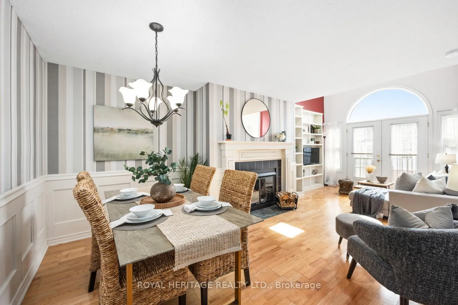 Photo 6 of Unit E-16, 1665 Nash Road, Clarington, Courtice — HOMEH