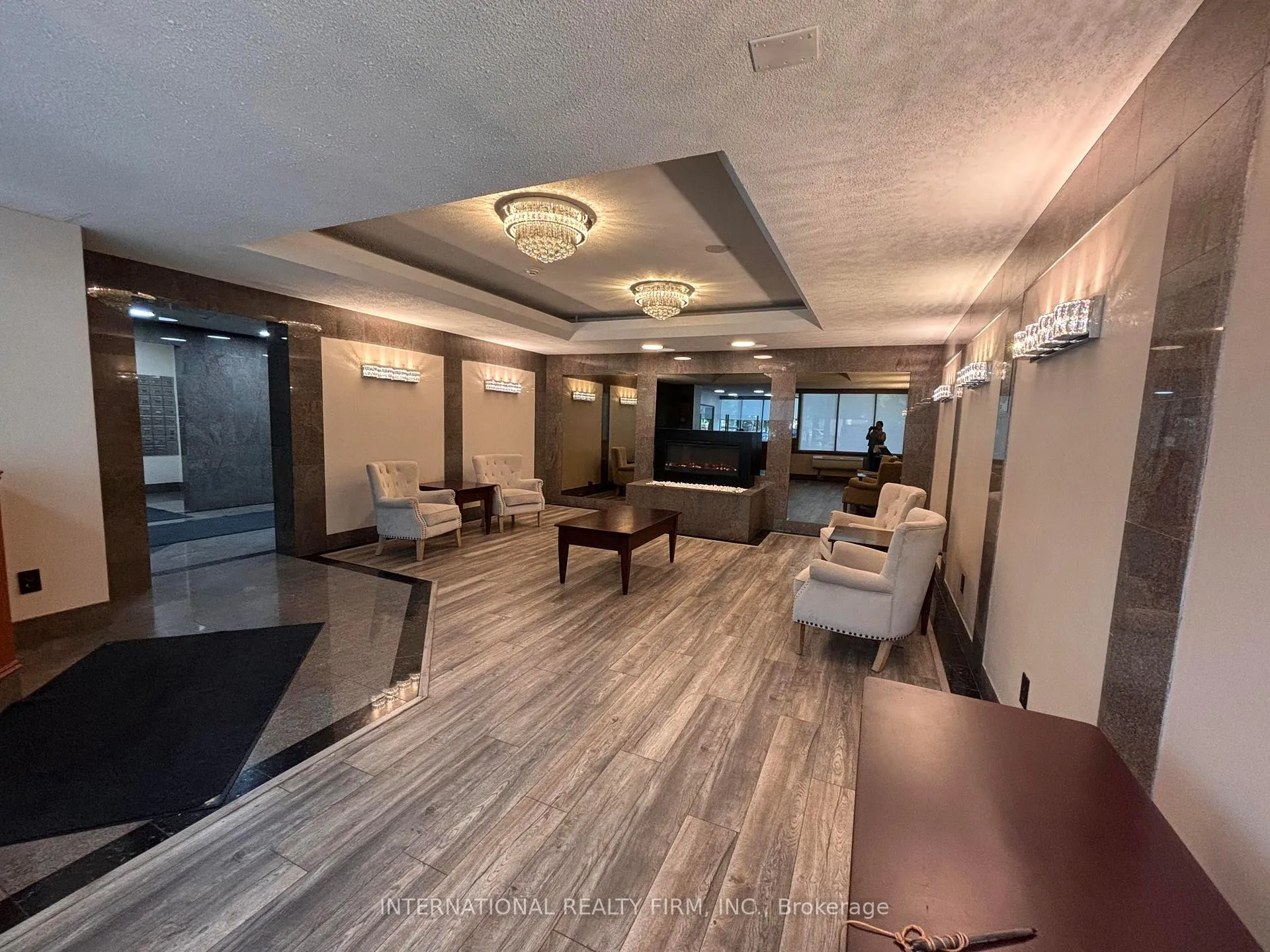 Photo 4 of Unit 1810, 30 Malta Avenue E, Brampton, Fletcher's Creek South — HOMEH