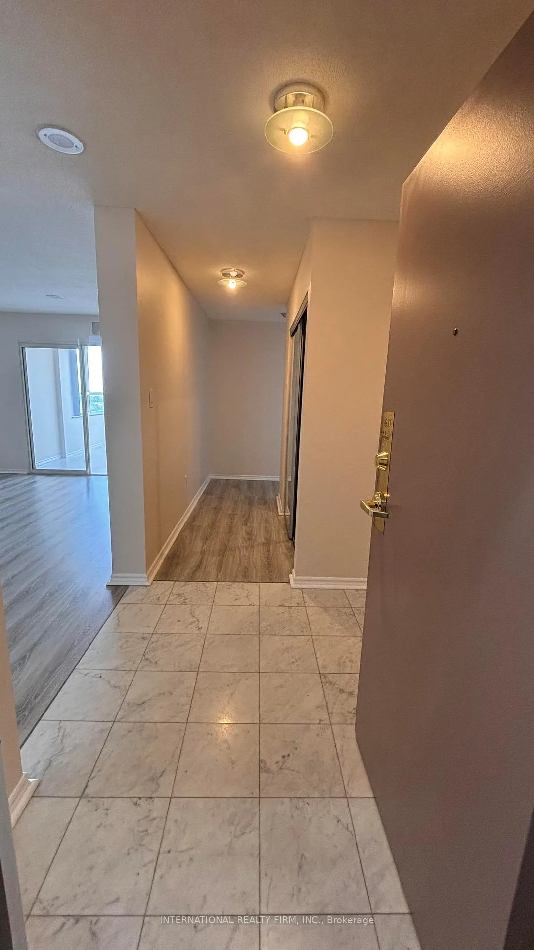 Photo 5 of Unit 1810, 30 Malta Avenue E, Brampton, Fletcher's Creek South — HOMEH