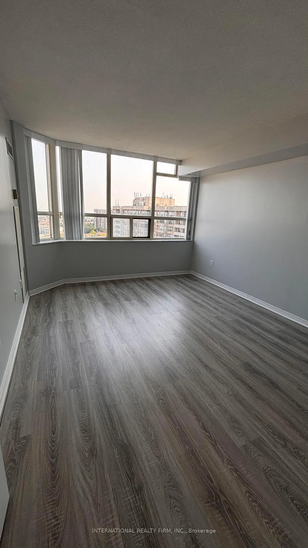 Photo 11 of Unit 1810, 30 Malta Avenue E, Brampton, Fletcher's Creek South — HOMEH
