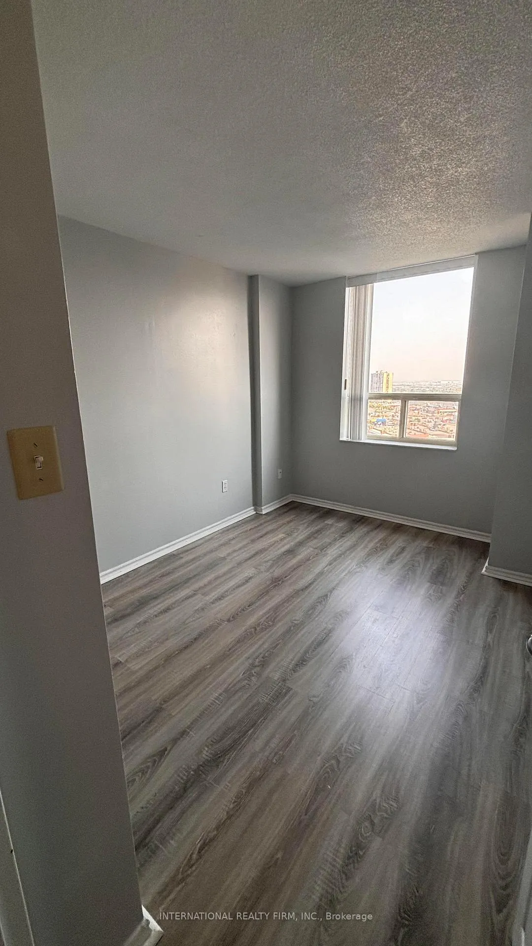 Photo 12 of Unit 1810, 30 Malta Avenue E, Brampton, Fletcher's Creek South — HOMEH
