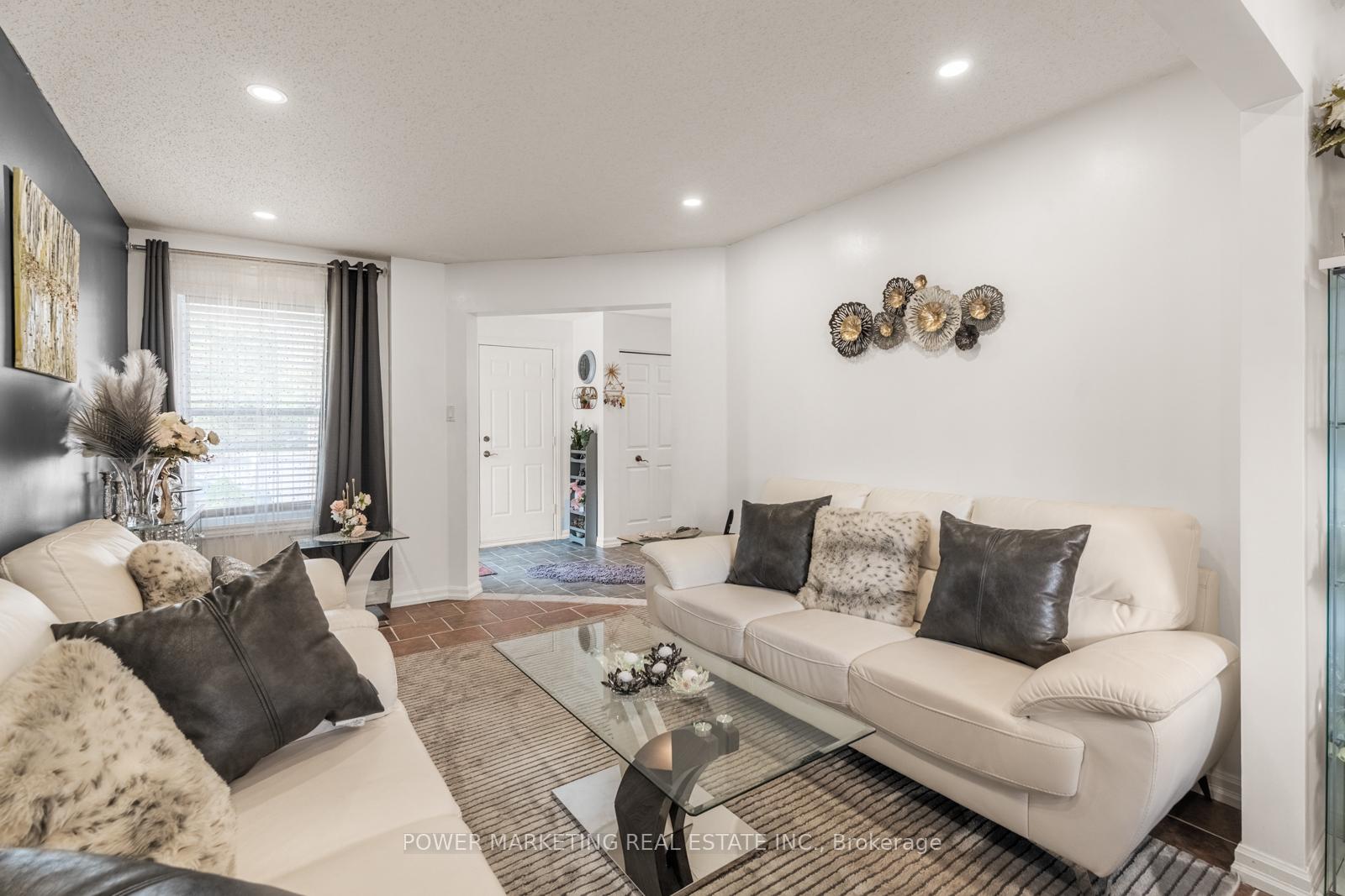 Photo 7 of 49 Shandon Avenue, Ottawa, Barrhaven - Longfields — HOMEH