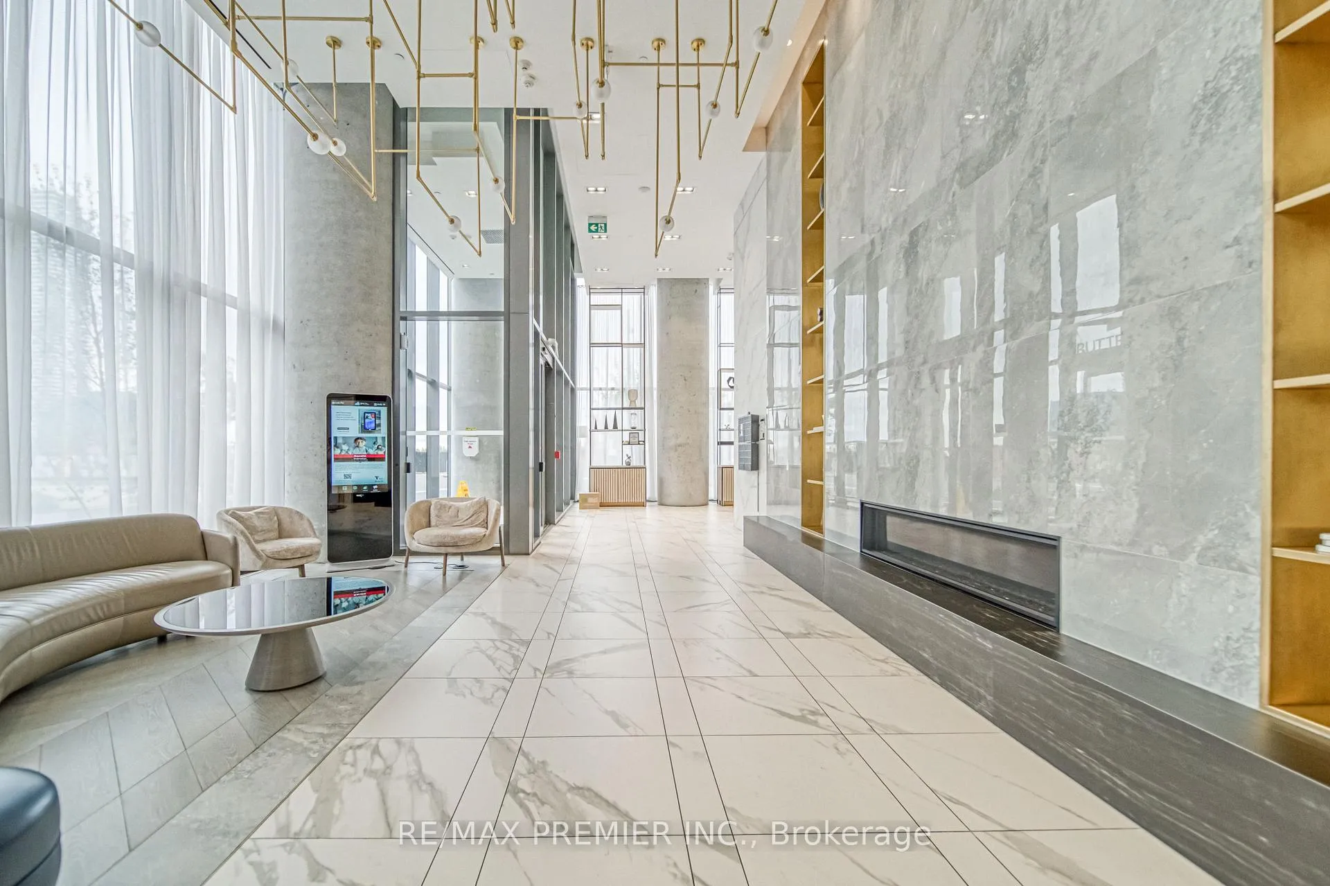 Photo 4 of Unit 503, 5 Buttermill Avenue, Vaughan, Vaughan Corporate Centre — HOMEH