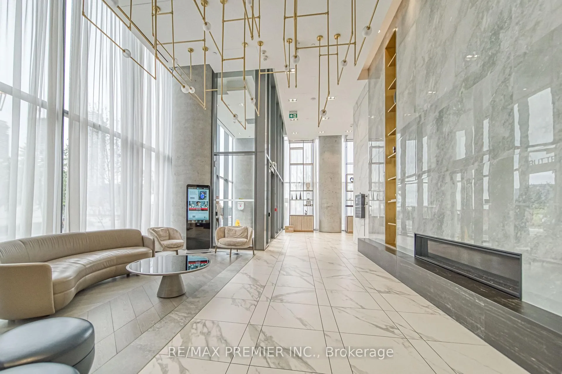 Photo 5 of Unit 503, 5 Buttermill Avenue, Vaughan, Vaughan Corporate Centre — HOMEH
