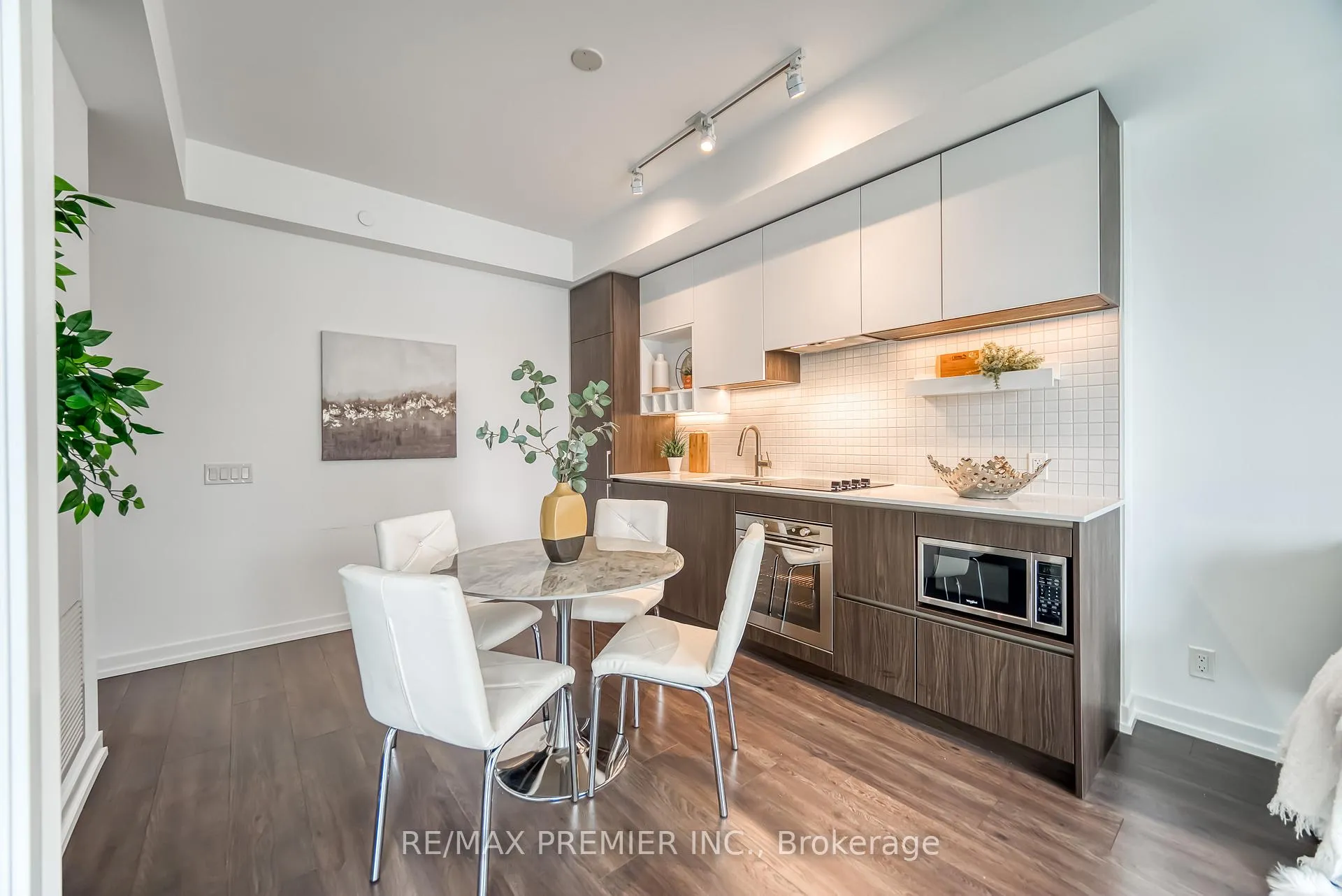 Photo 27 of Unit 503, 5 Buttermill Avenue, Vaughan, Vaughan Corporate Centre — HOMEH
