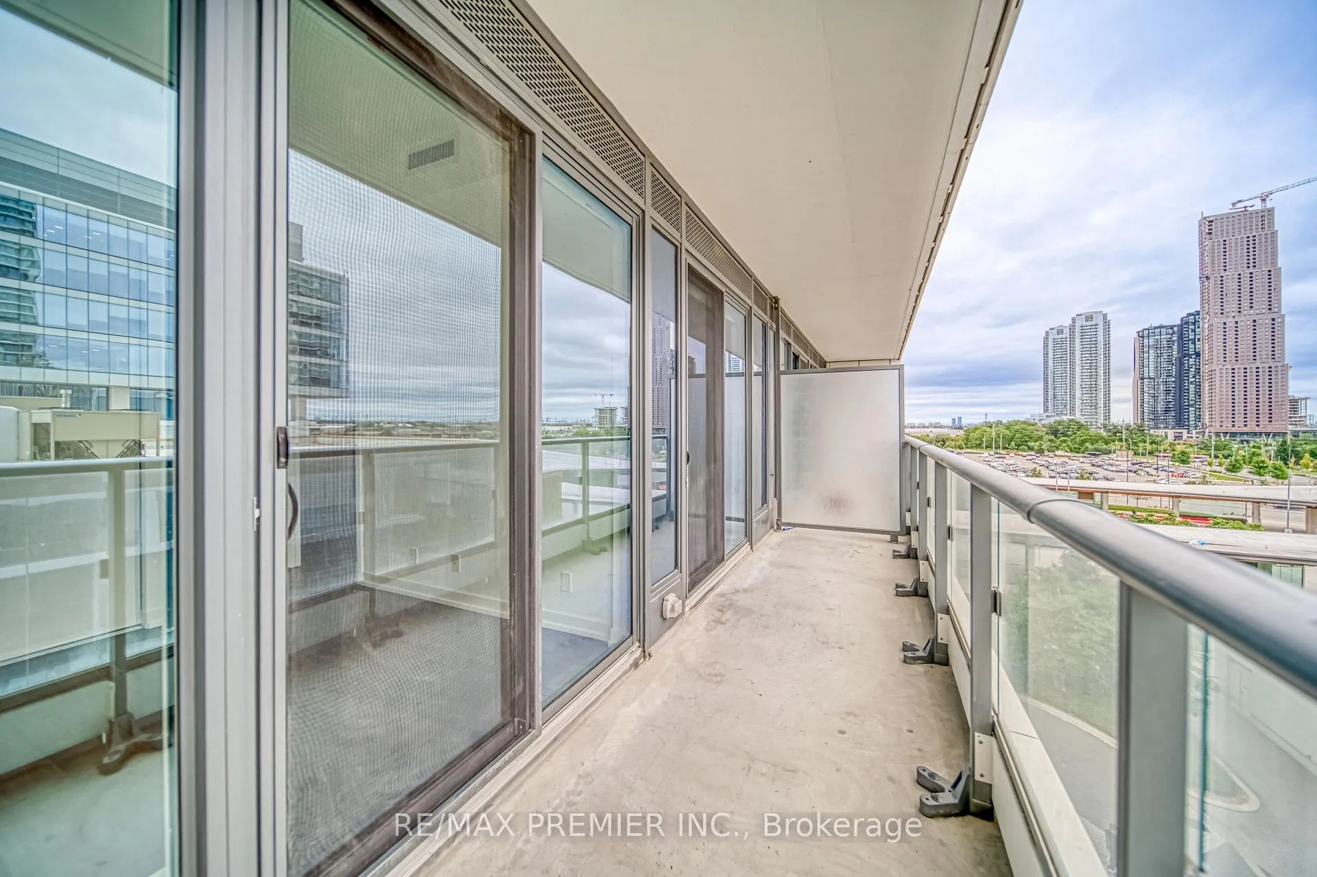 Photo 40 of Unit 503, 5 Buttermill Avenue, Vaughan, Vaughan Corporate Centre — HOMEH