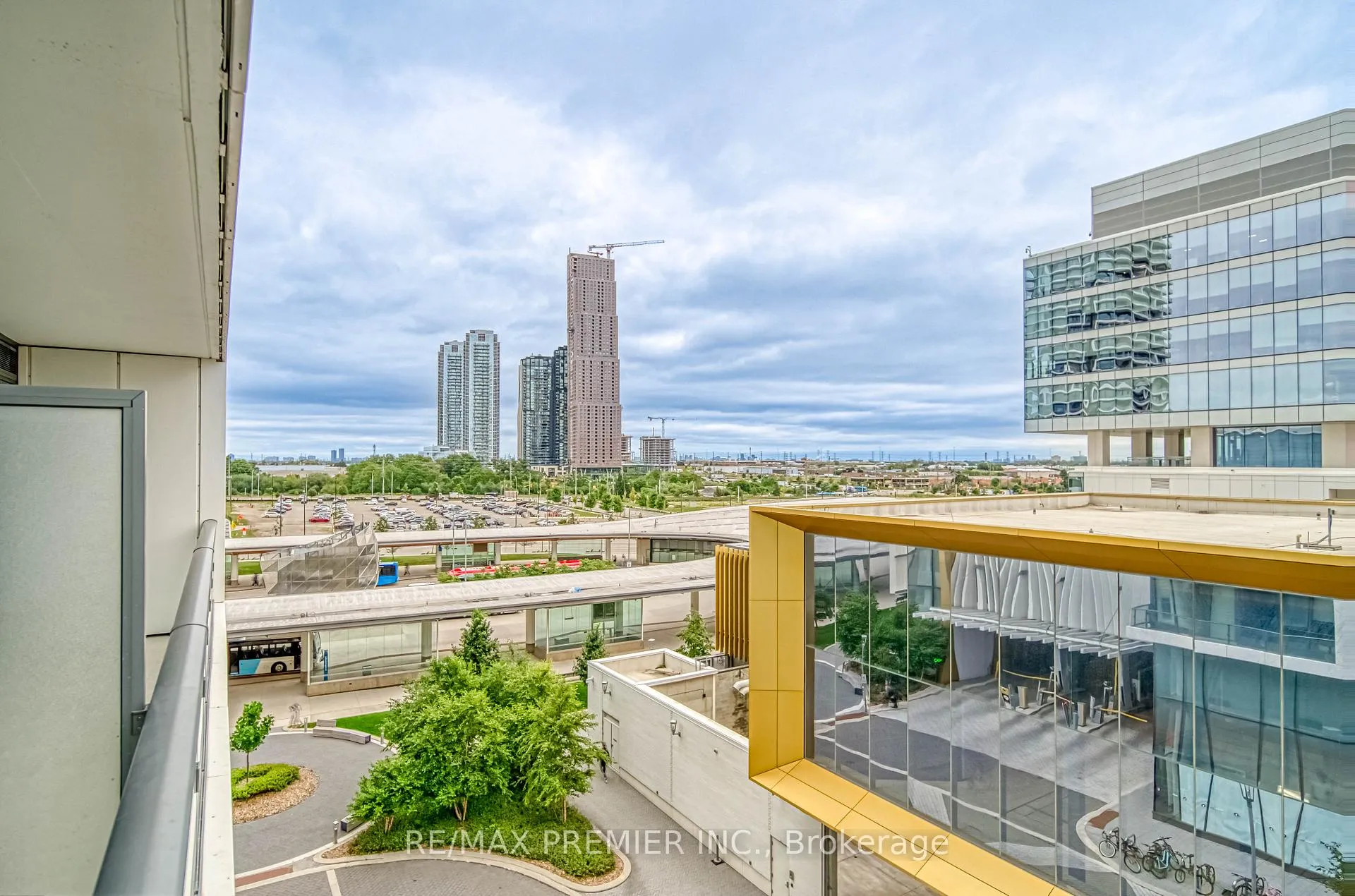 Photo 41 of Unit 503, 5 Buttermill Avenue, Vaughan, Vaughan Corporate Centre — HOMEH