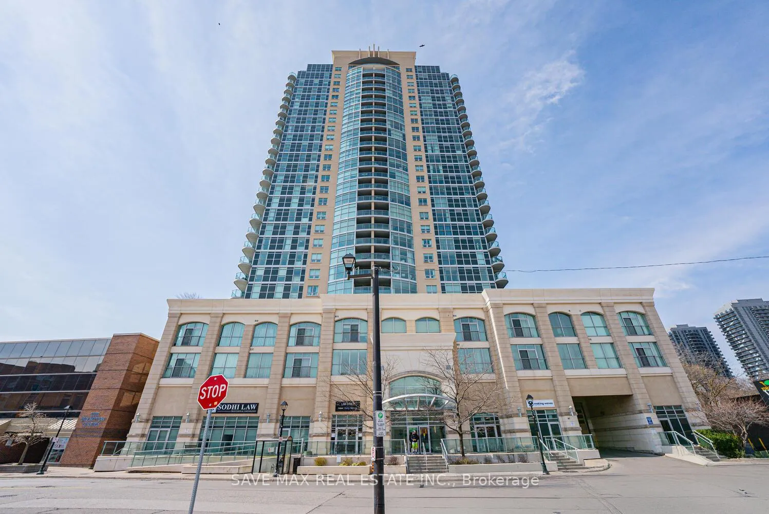 Photo 1 of Unit 2012, 9 George Street N, Brampton, Downtown Brampton — HOMEH