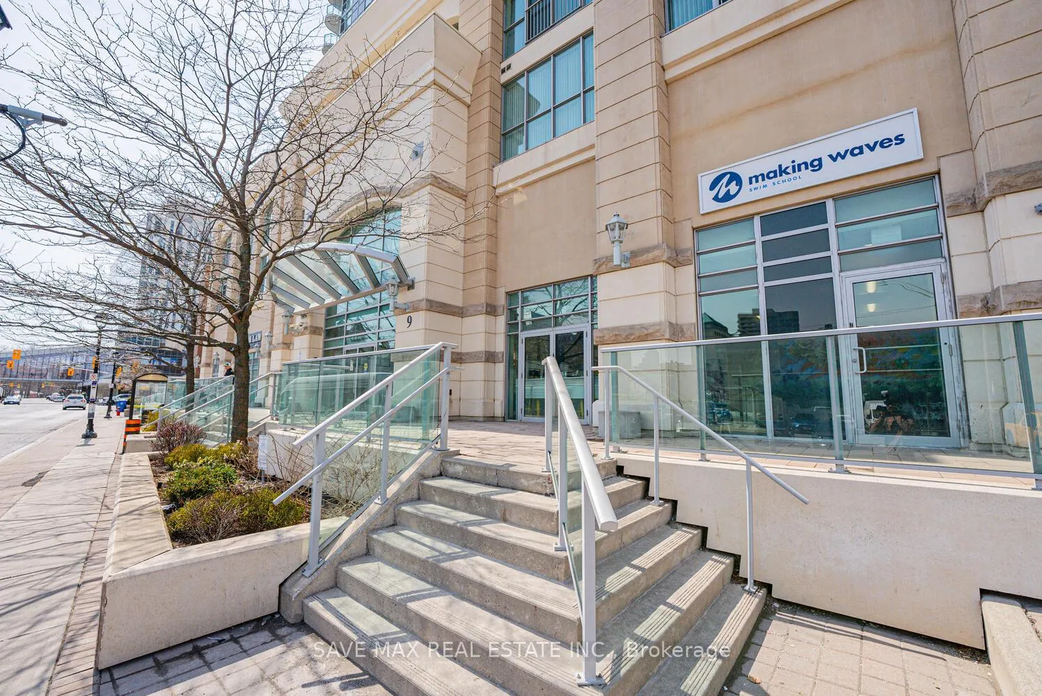Photo 5 of Unit 2012, 9 George Street N, Brampton, Downtown Brampton — HOMEH