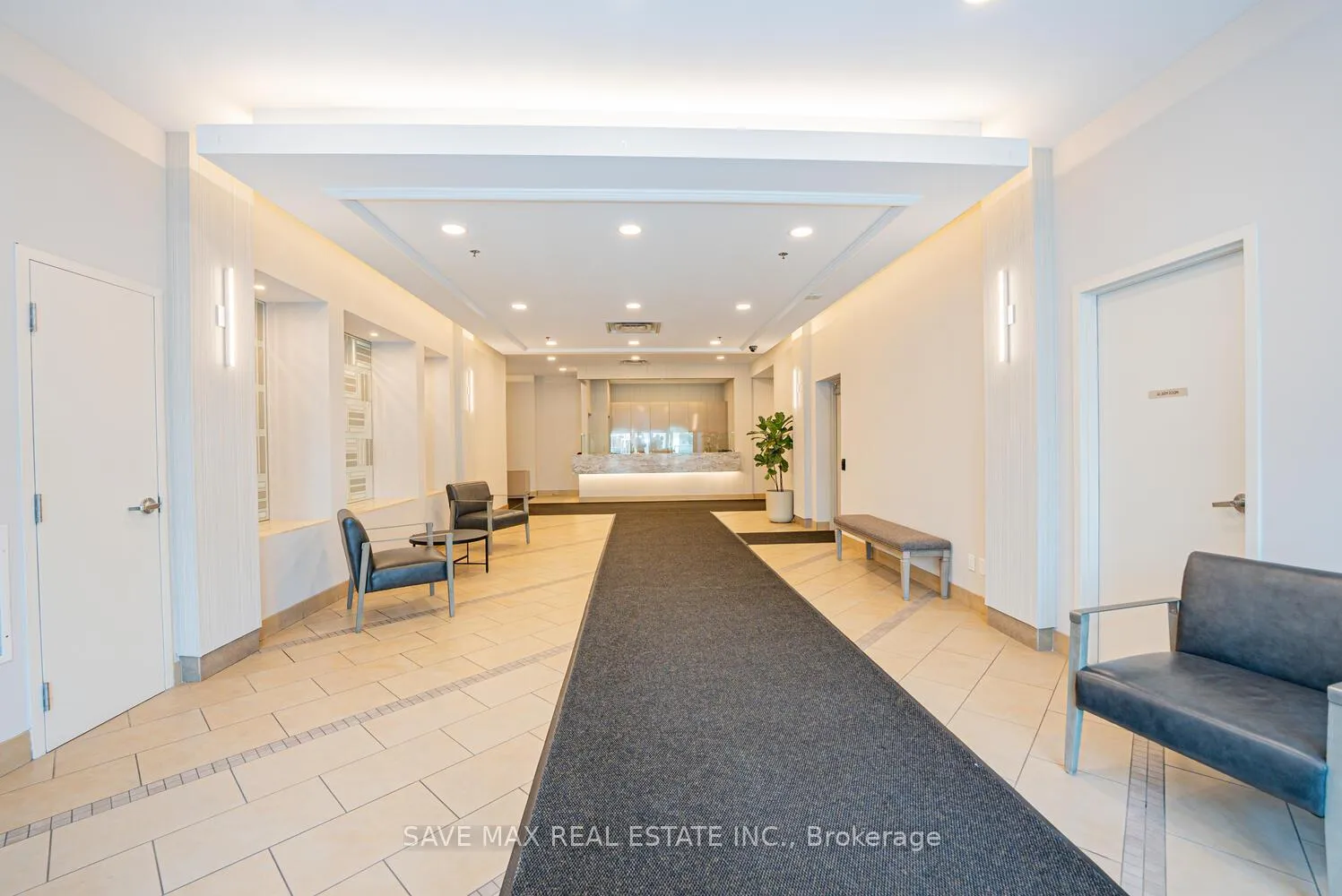 Photo 7 of Unit 2012, 9 George Street N, Brampton, Downtown Brampton — HOMEH