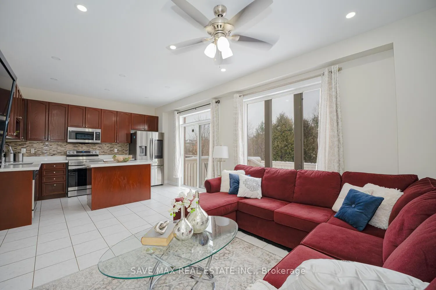 Photo 7 of 50 Begonia Crescent, Brampton, Northwest Sandalwood Parkway — HOMEH