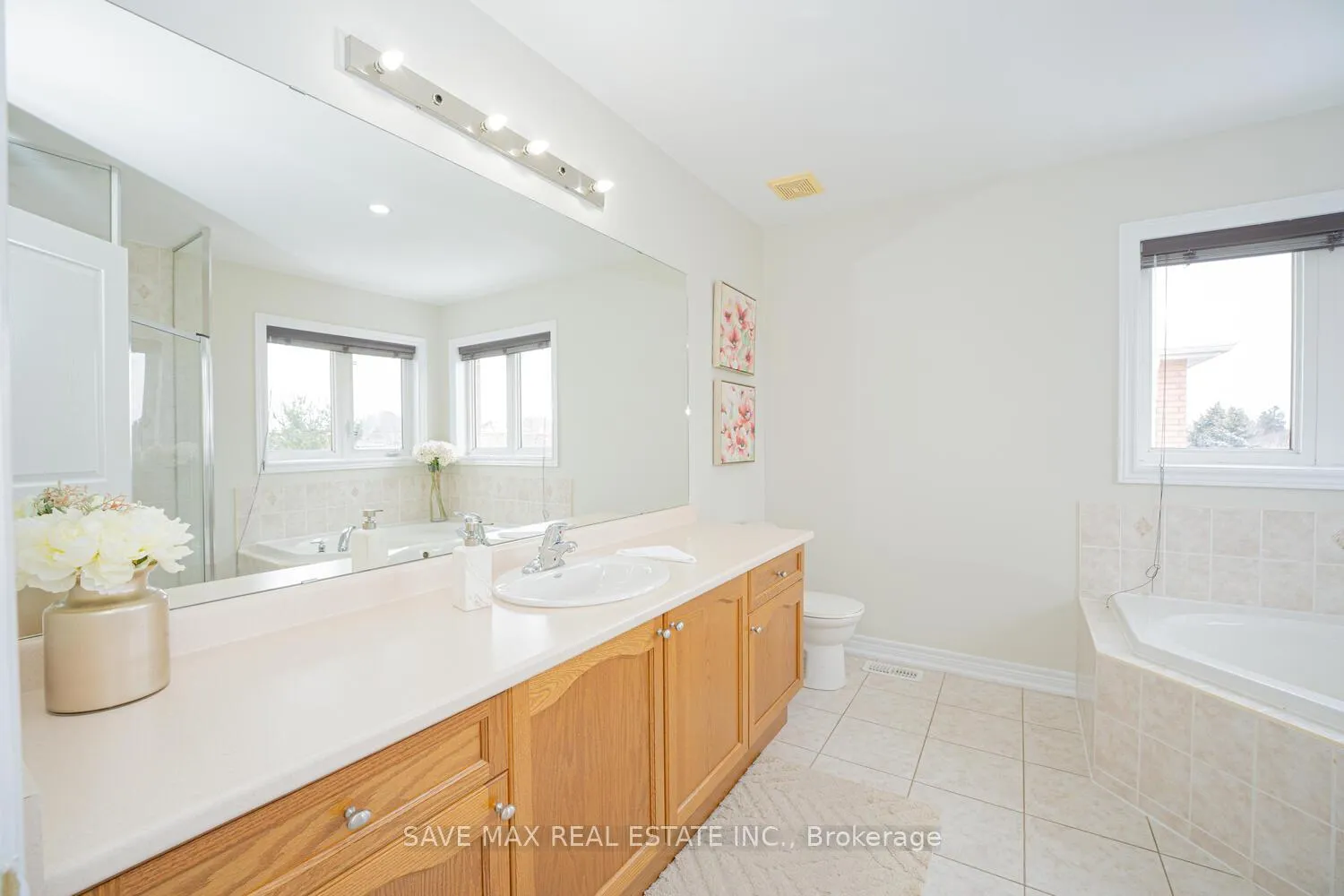 Photo 18 of 50 Begonia Crescent, Brampton, Northwest Sandalwood Parkway — HOMEH