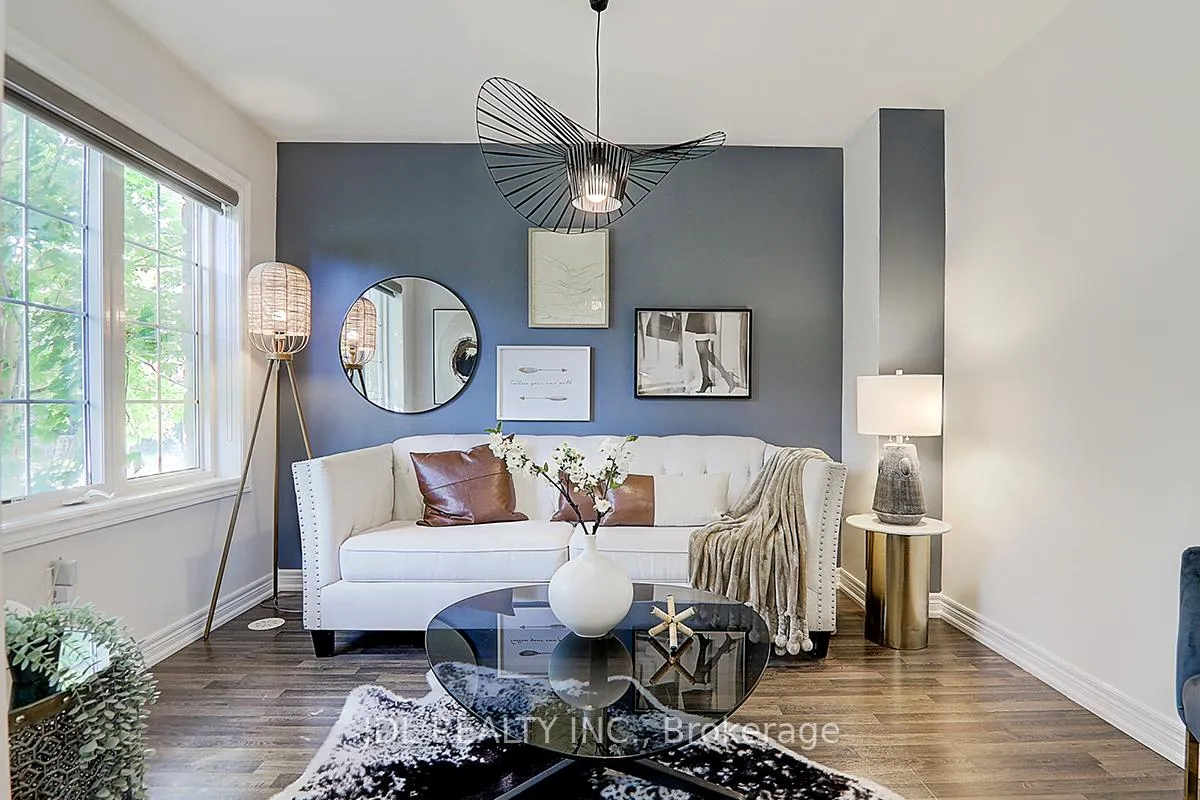Photo 3 of 130 Roy Grove Way, Markham, Greensborough — HOMEH