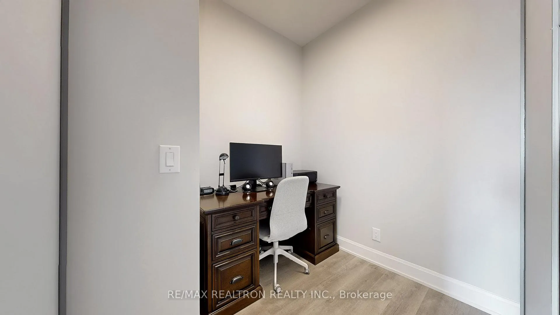Photo 18 of Unit 705, 38 Gandhi Lane, Markham, Commerce Valley — HOMEH