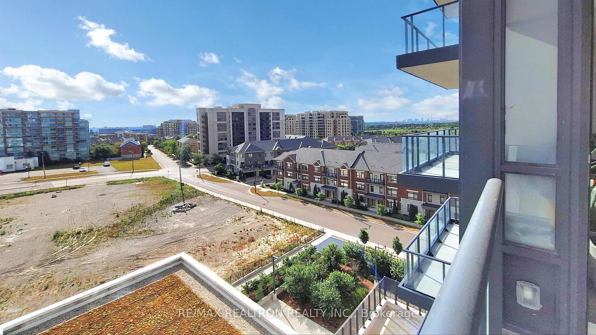 Photo 25 of Unit 705, 38 Gandhi Lane, Markham, Commerce Valley — HOMEH