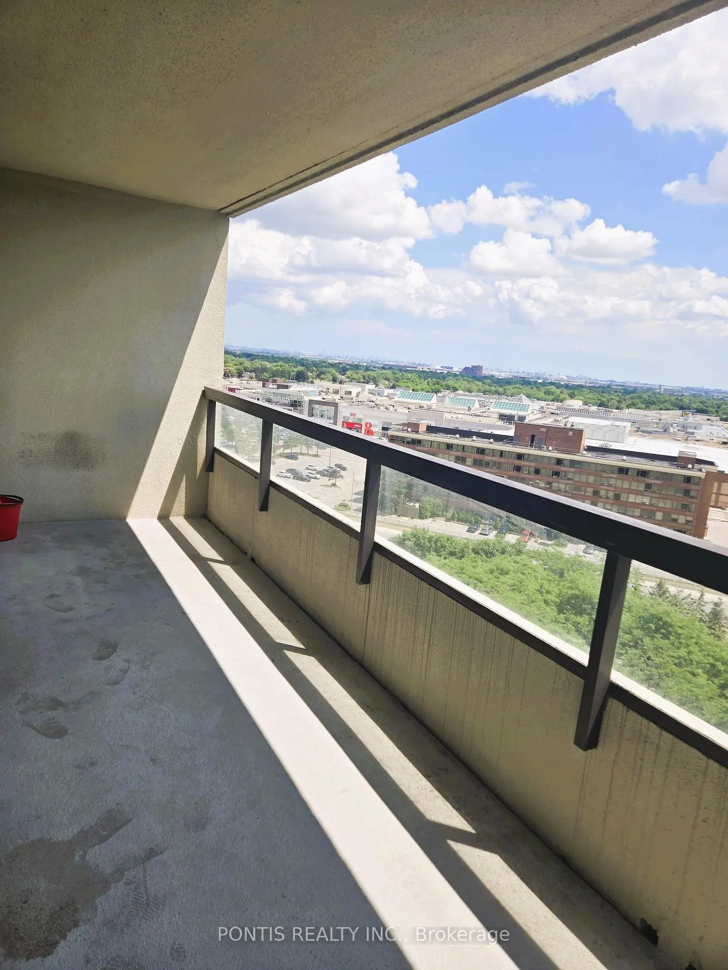 Photo 23 of Unit 1104, 24 Hanover Road, Brampton, Queen Street Corridor — HOMEH