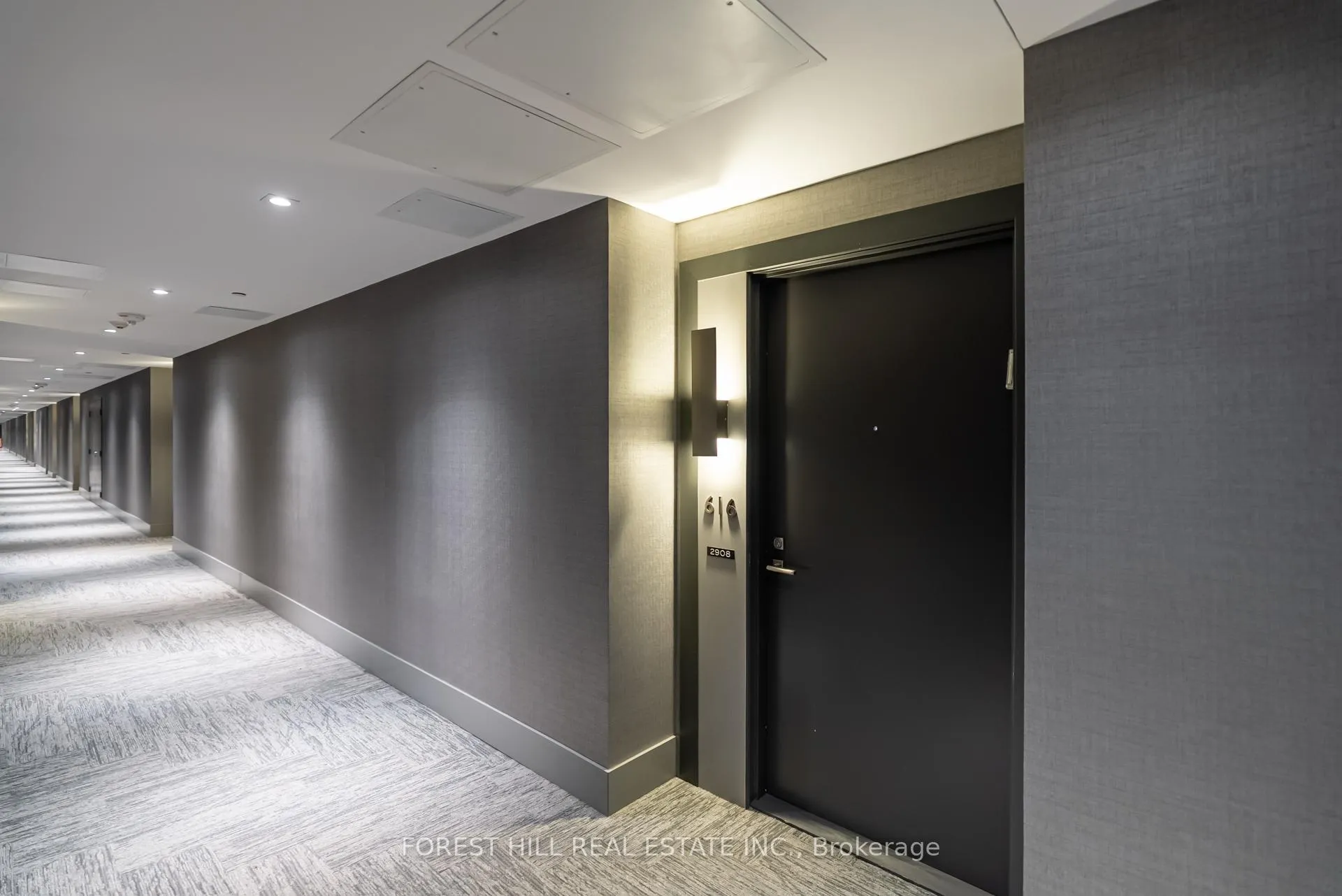 Photo 3 of Unit 616E, 2908 Highway 7 Road, Vaughan, Concord — HOMEH