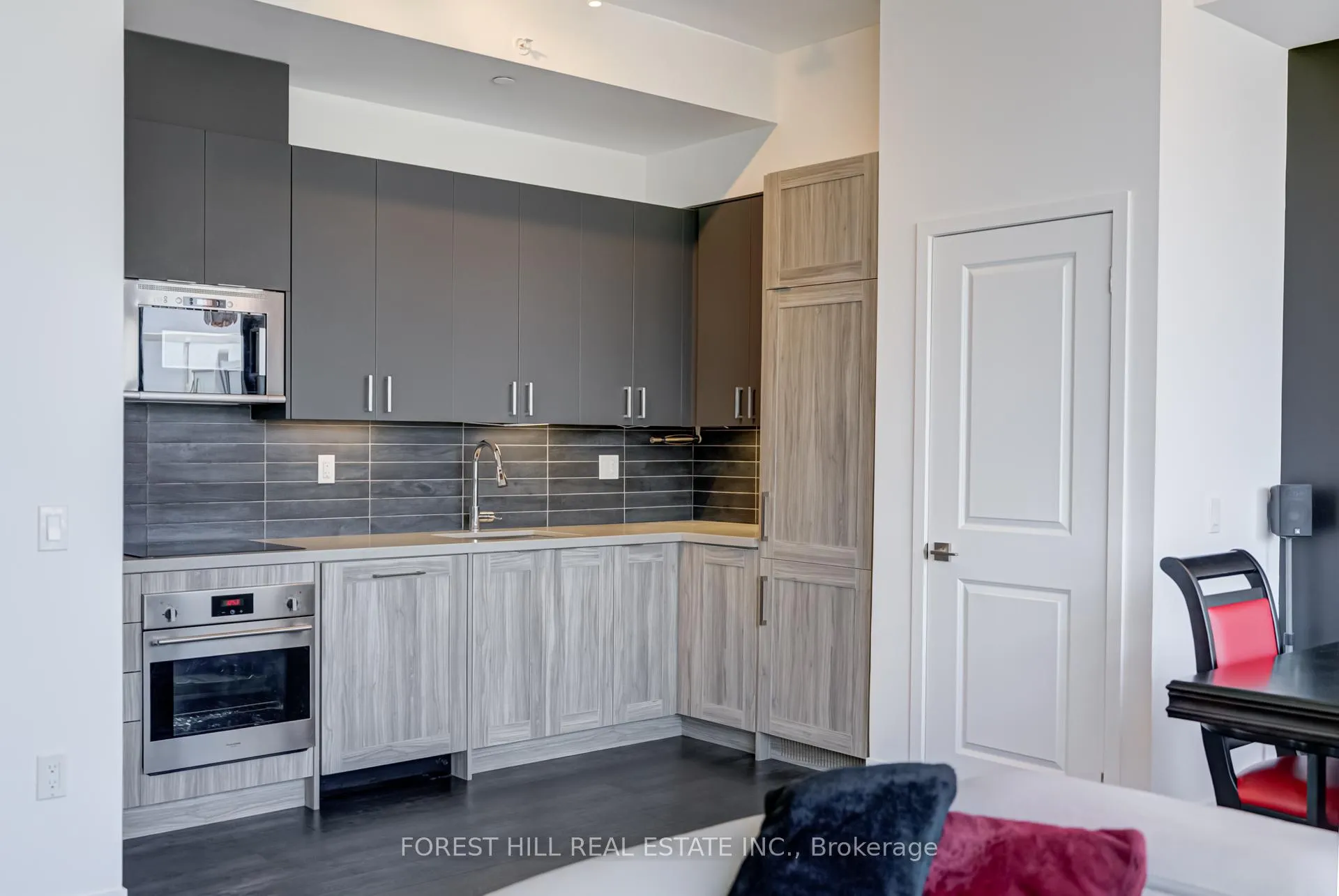 Photo 10 of Unit 616E, 2908 Highway 7 Road, Vaughan, Concord — HOMEH