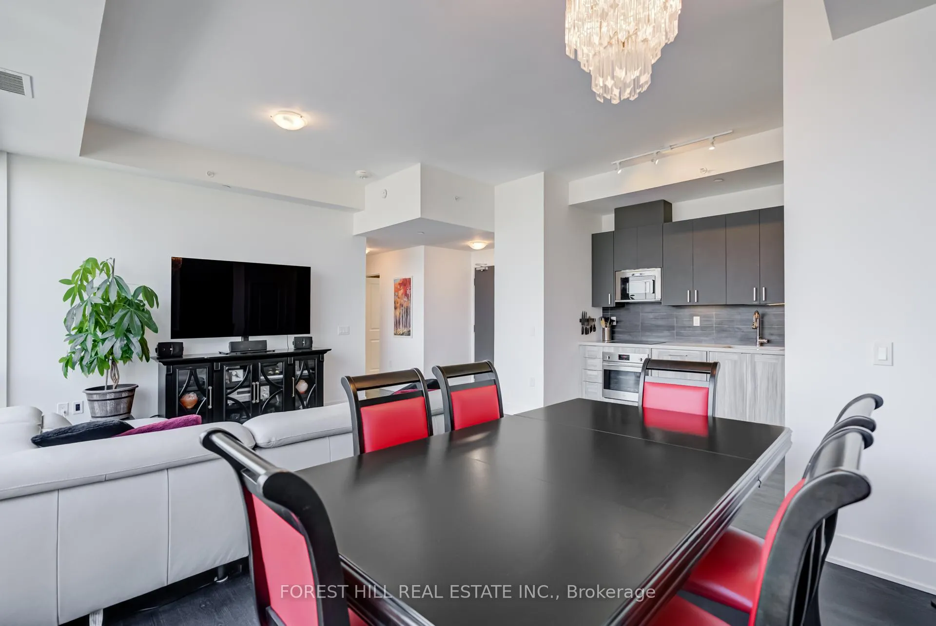 Photo 14 of Unit 616E, 2908 Highway 7 Road, Vaughan, Concord — HOMEH