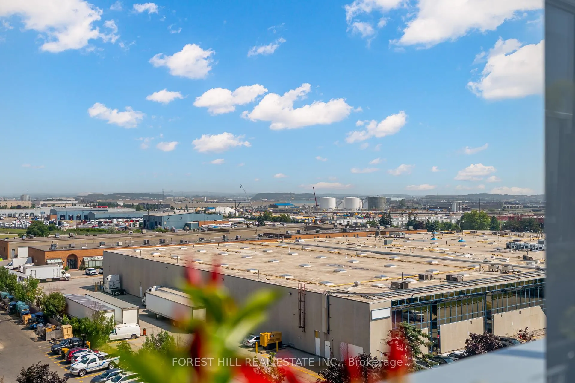 Photo 28 of Unit 616E, 2908 Highway 7 Road, Vaughan, Concord — HOMEH