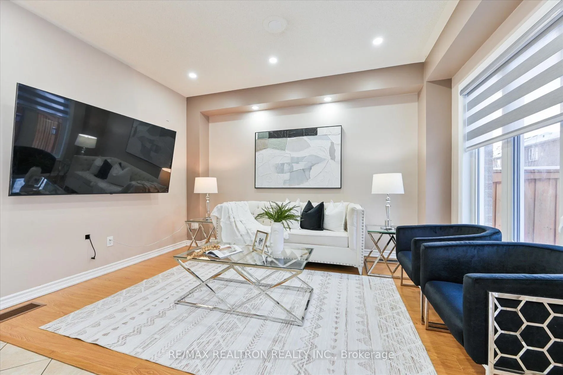 Photo 10 of 72 Daden Oaks Drive, Brampton, Bram East — HOMEH