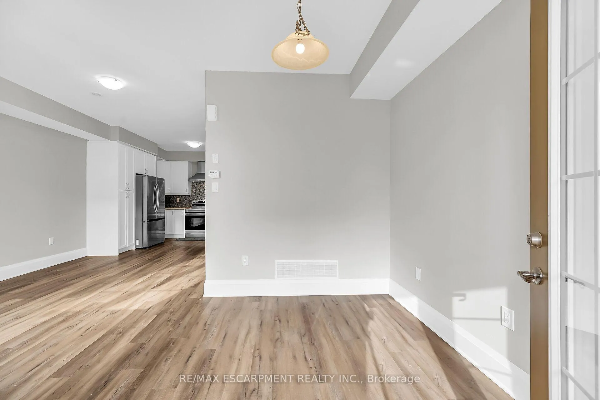 Photo 16 of Unit 26, 305 Garner Road W, Hamilton, Ancaster — HOMEH