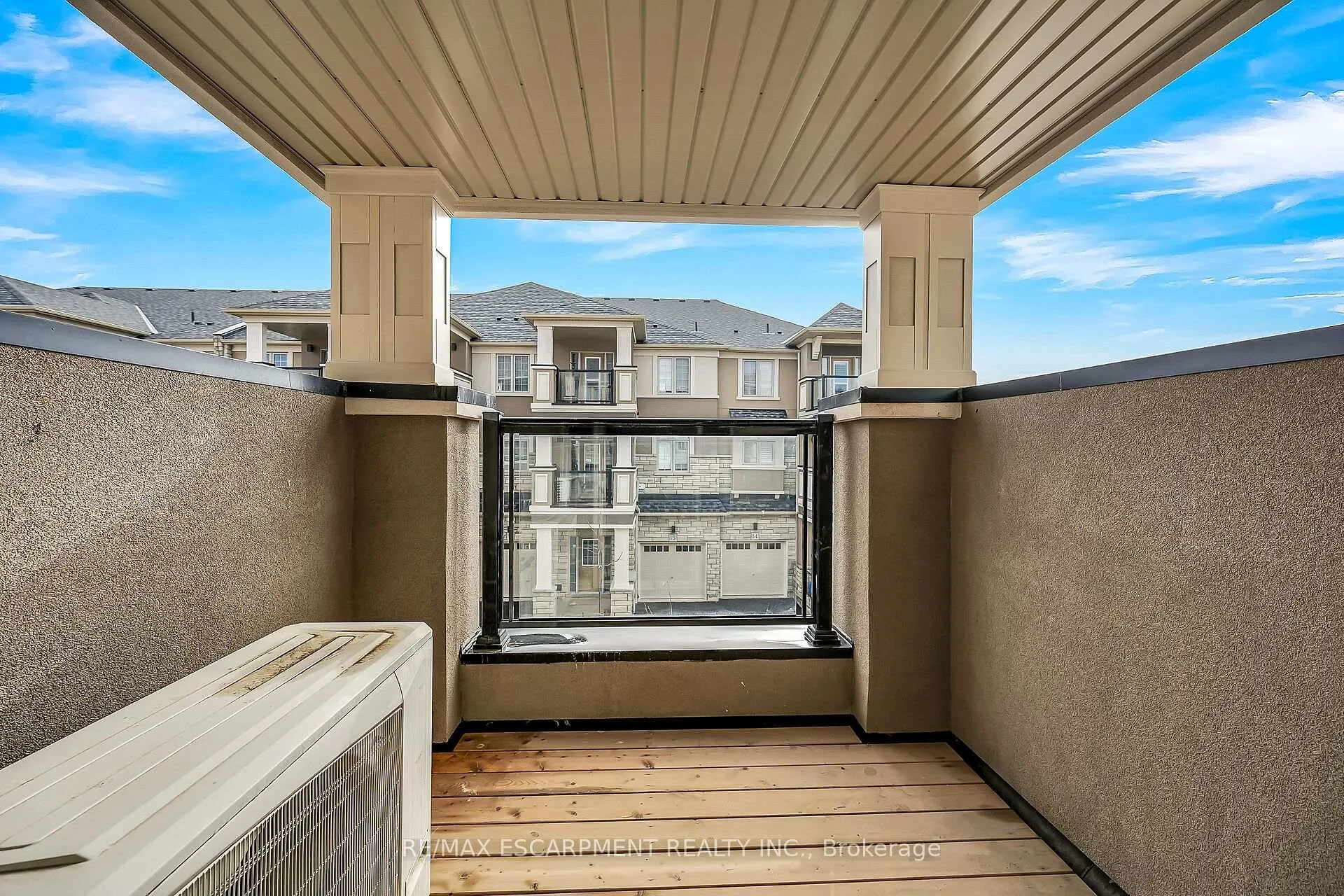 Photo 17 of Unit 26, 305 Garner Road W, Hamilton, Ancaster — HOMEH