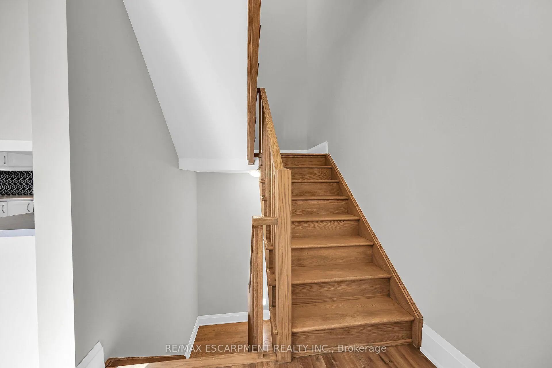 Photo 19 of Unit 26, 305 Garner Road W, Hamilton, Ancaster — HOMEH