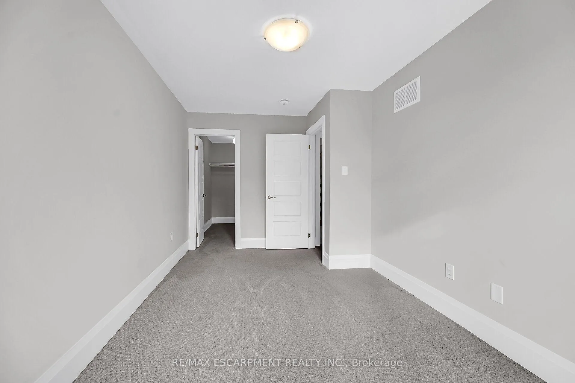 Photo 22 of Unit 26, 305 Garner Road W, Hamilton, Ancaster — HOMEH