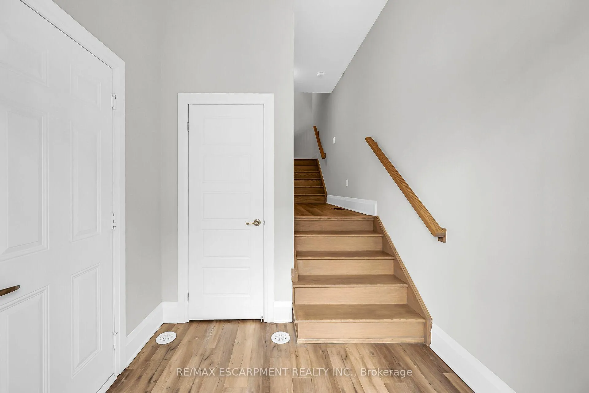 Photo 32 of Unit 26, 305 Garner Road W, Hamilton, Ancaster — HOMEH