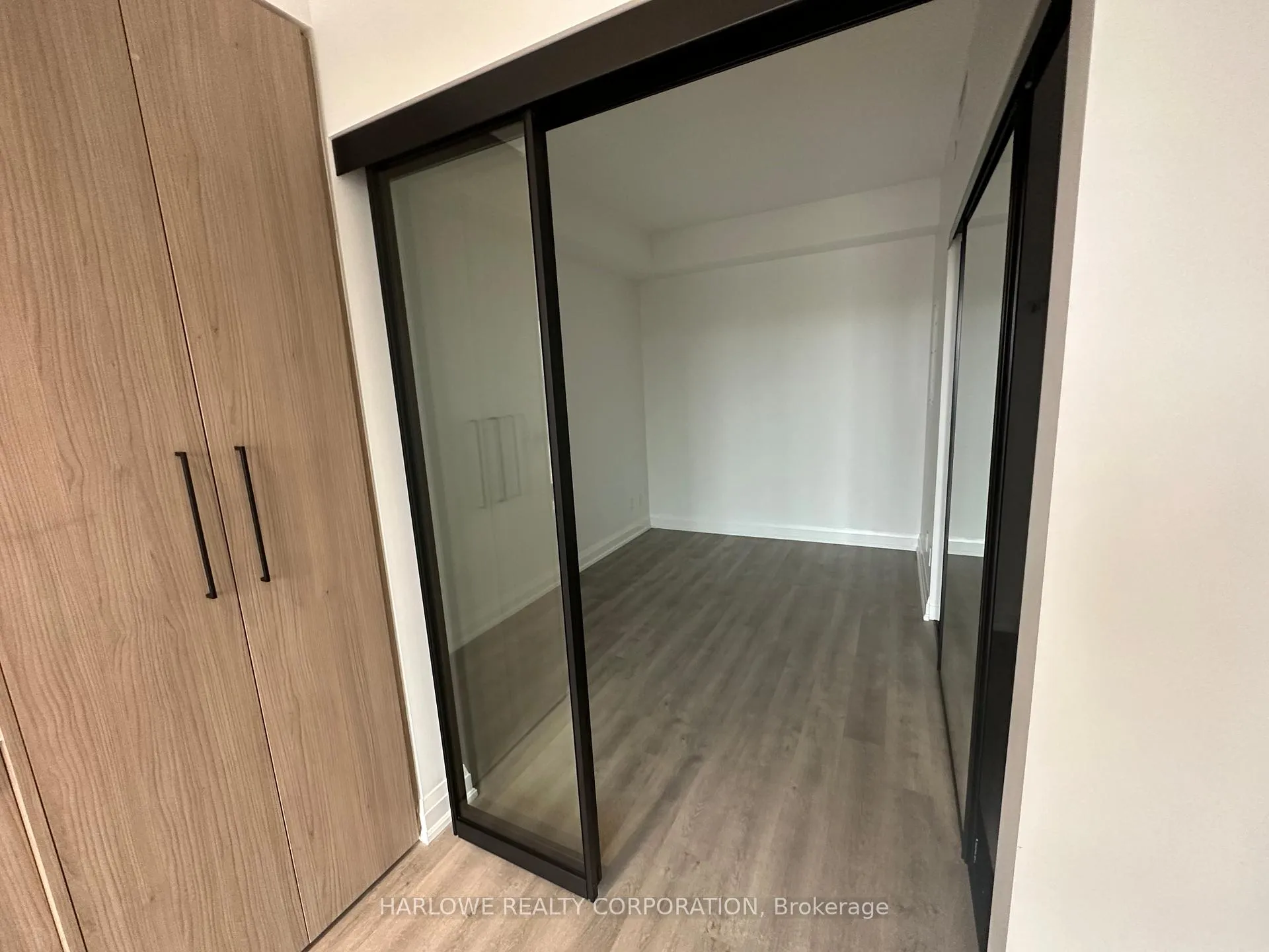 Photo 3 of Unit 505, 2369 Danforth Avenue, Toronto, East End-Danforth — HOMEH