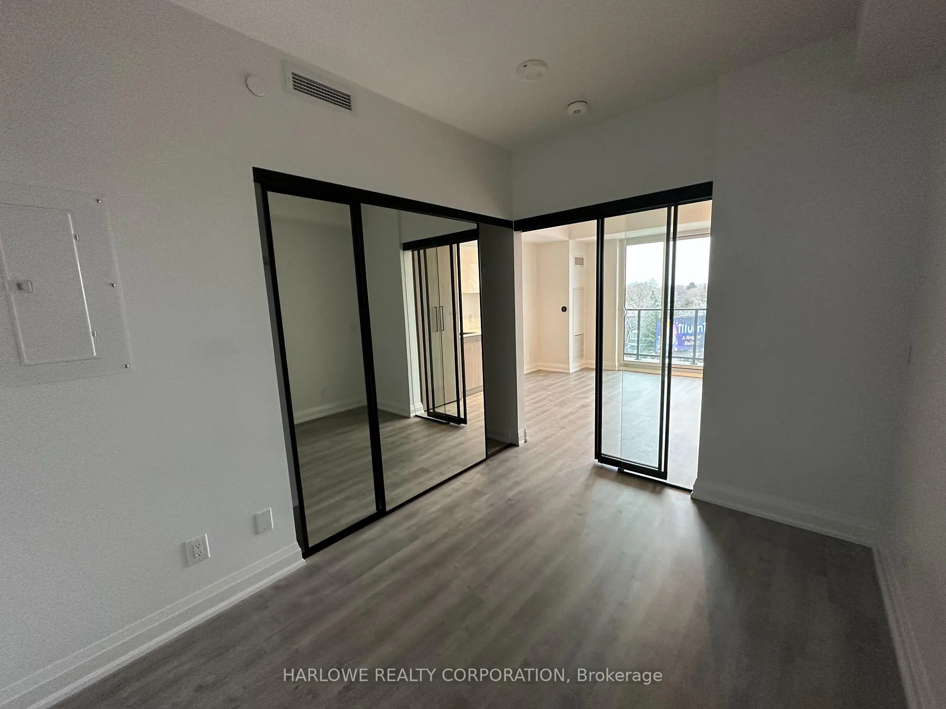 Photo 4 of Unit 505, 2369 Danforth Avenue, Toronto, East End-Danforth — HOMEH