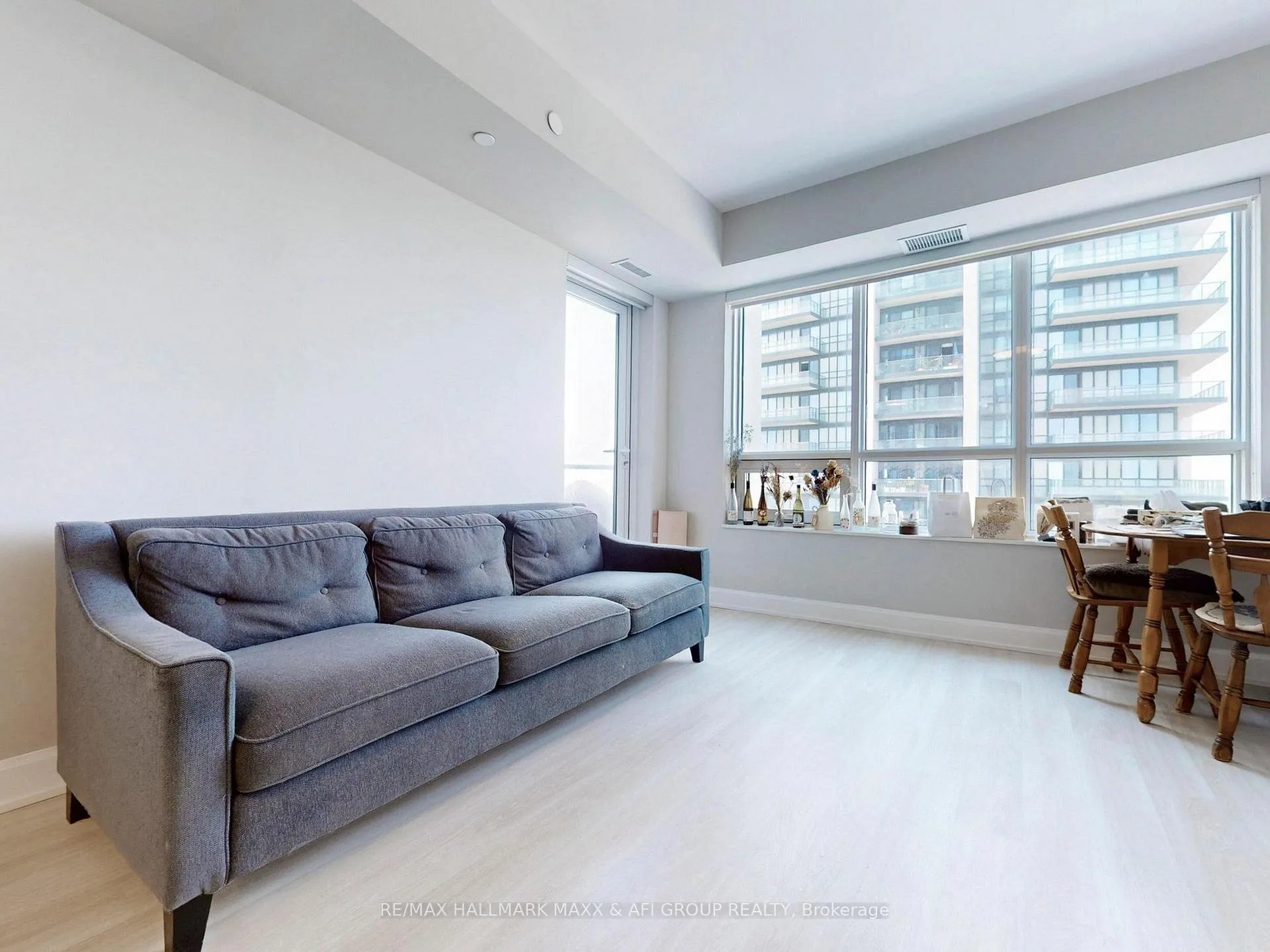 Photo 15 of Unit 2711, 38 Gandhi Lane, Markham, Commerce Valley — HOMEH