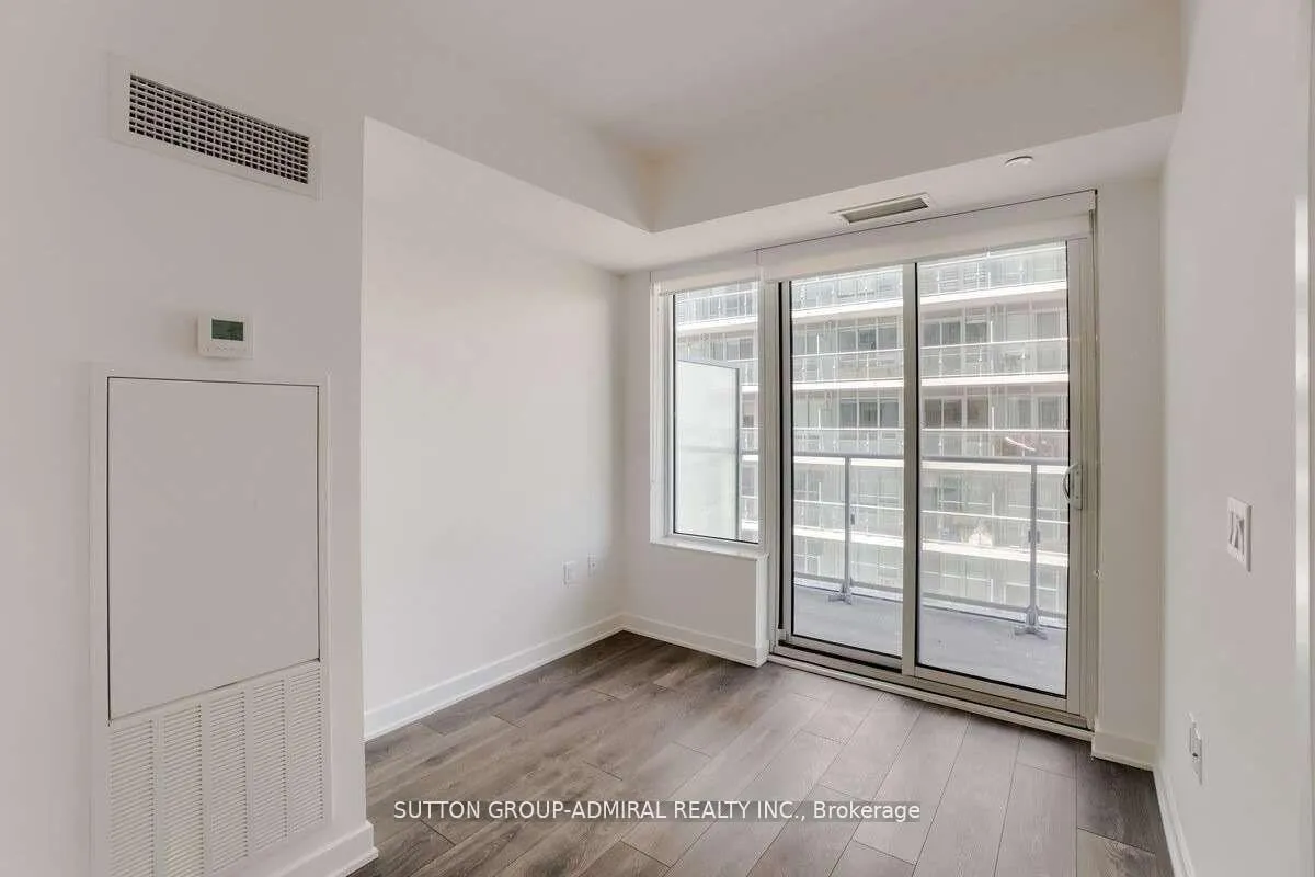 Photo 11 of Unit 3402, 195 Redpath Avenue, Toronto, Mount Pleasant West — HOMEH