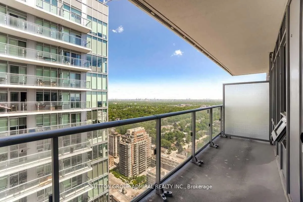 Photo 15 of Unit 3402, 195 Redpath Avenue, Toronto, Mount Pleasant West — HOMEH