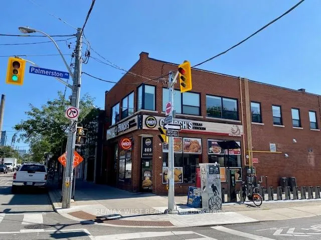 Photo 1 of Unit 201, 809 Dundas Street W, Toronto, Trinity-Bellwoods — HOMEH