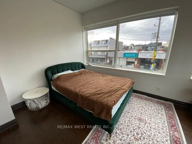 Photo 7 of Unit 201, 809 Dundas Street W, Toronto, Trinity-Bellwoods — HOMEH