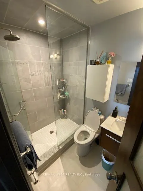 Photo 9 of Unit 201, 809 Dundas Street W, Toronto, Trinity-Bellwoods — HOMEH