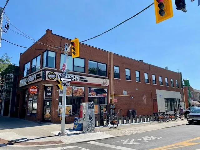 Photo 14 of Unit 201, 809 Dundas Street W, Toronto, Trinity-Bellwoods — HOMEH