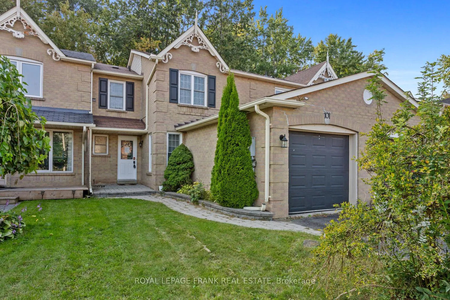 Photo 1 of 101 Yorkville Drive, Clarington, Courtice — HOMEH