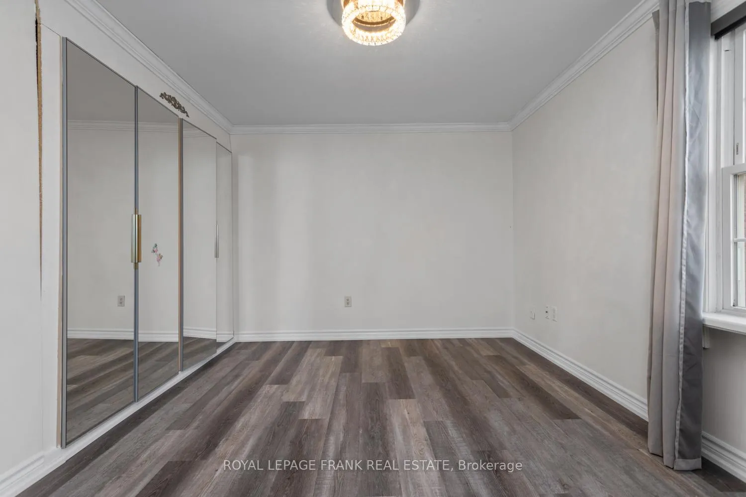 Photo 10 of 101 Yorkville Drive, Clarington, Courtice — HOMEH