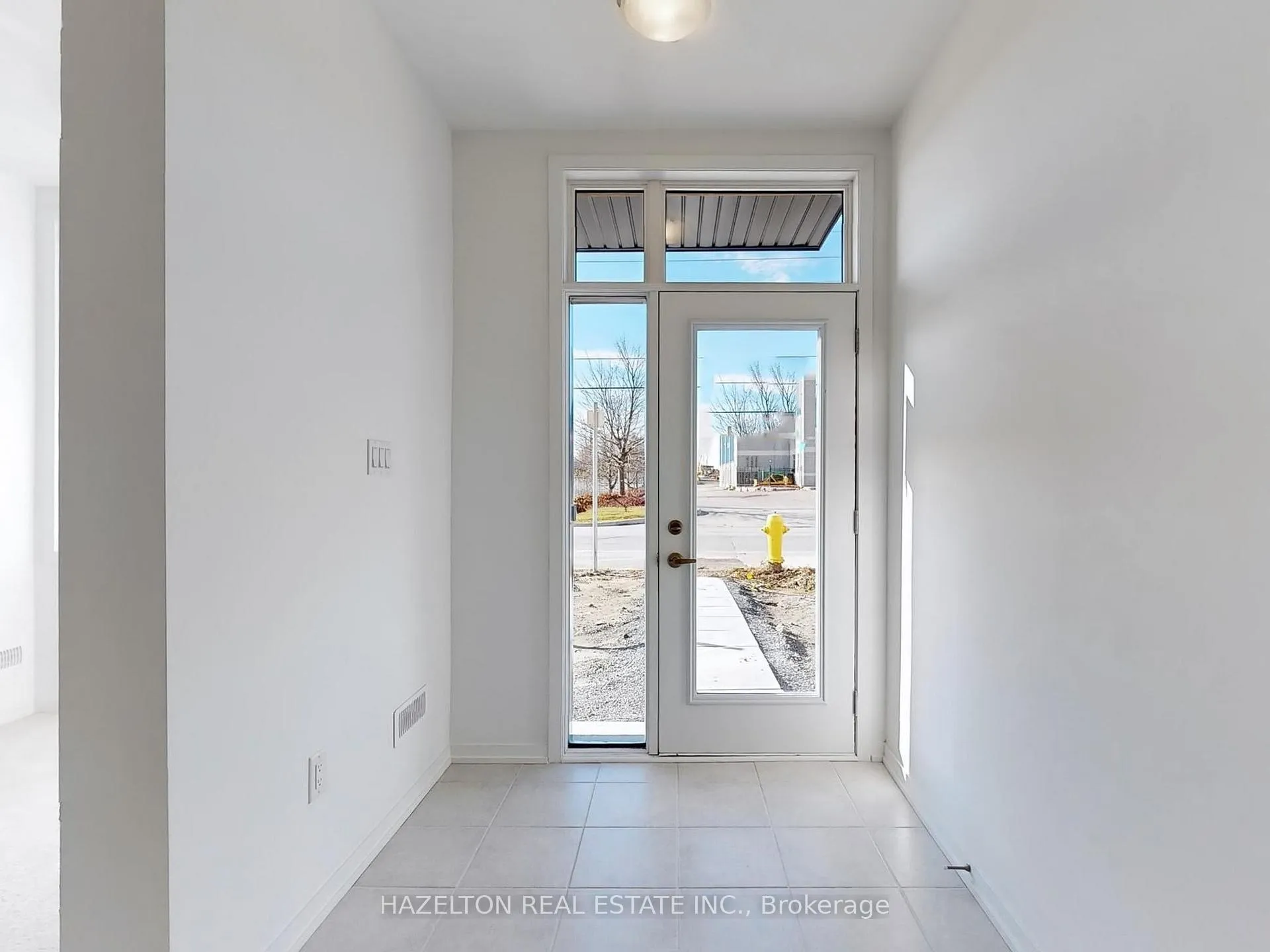 Photo 2 of 225 Monarch Avenue, Ajax, South West — HOMEH