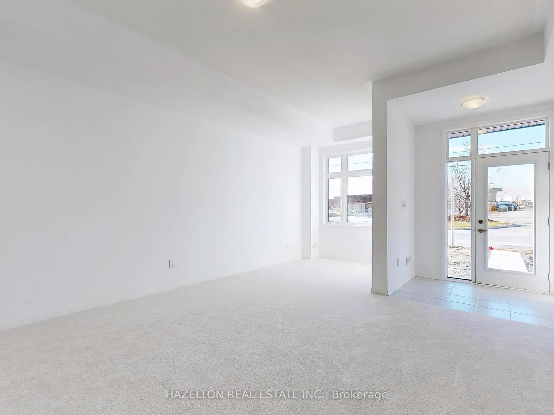 Photo 4 of 225 Monarch Avenue, Ajax, South West — HOMEH