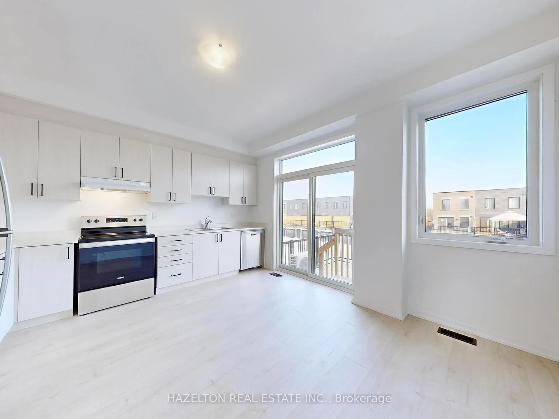 Photo 16 of 225 Monarch Avenue, Ajax, South West — HOMEH