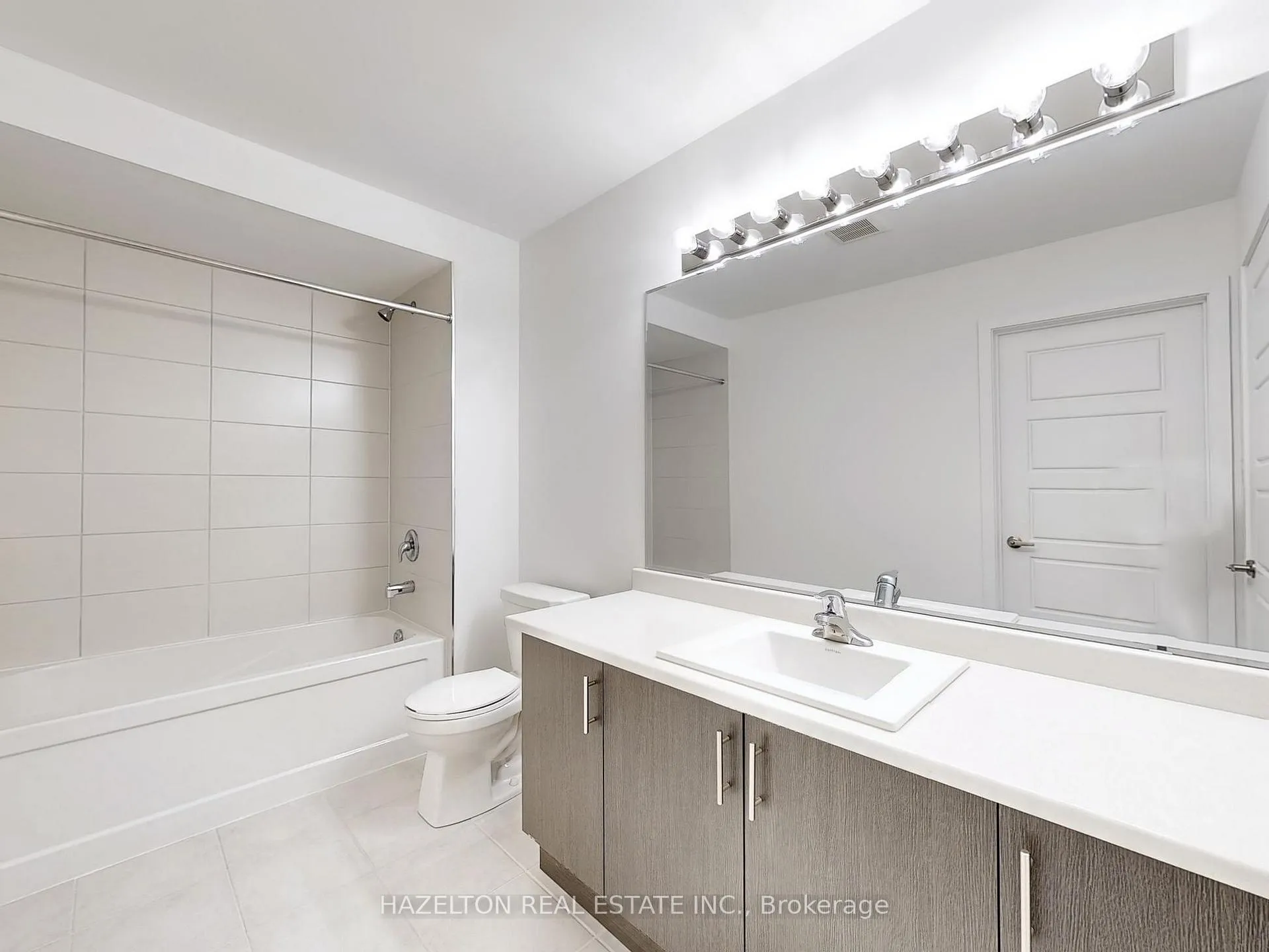 Photo 27 of 225 Monarch Avenue, Ajax, South West — HOMEH