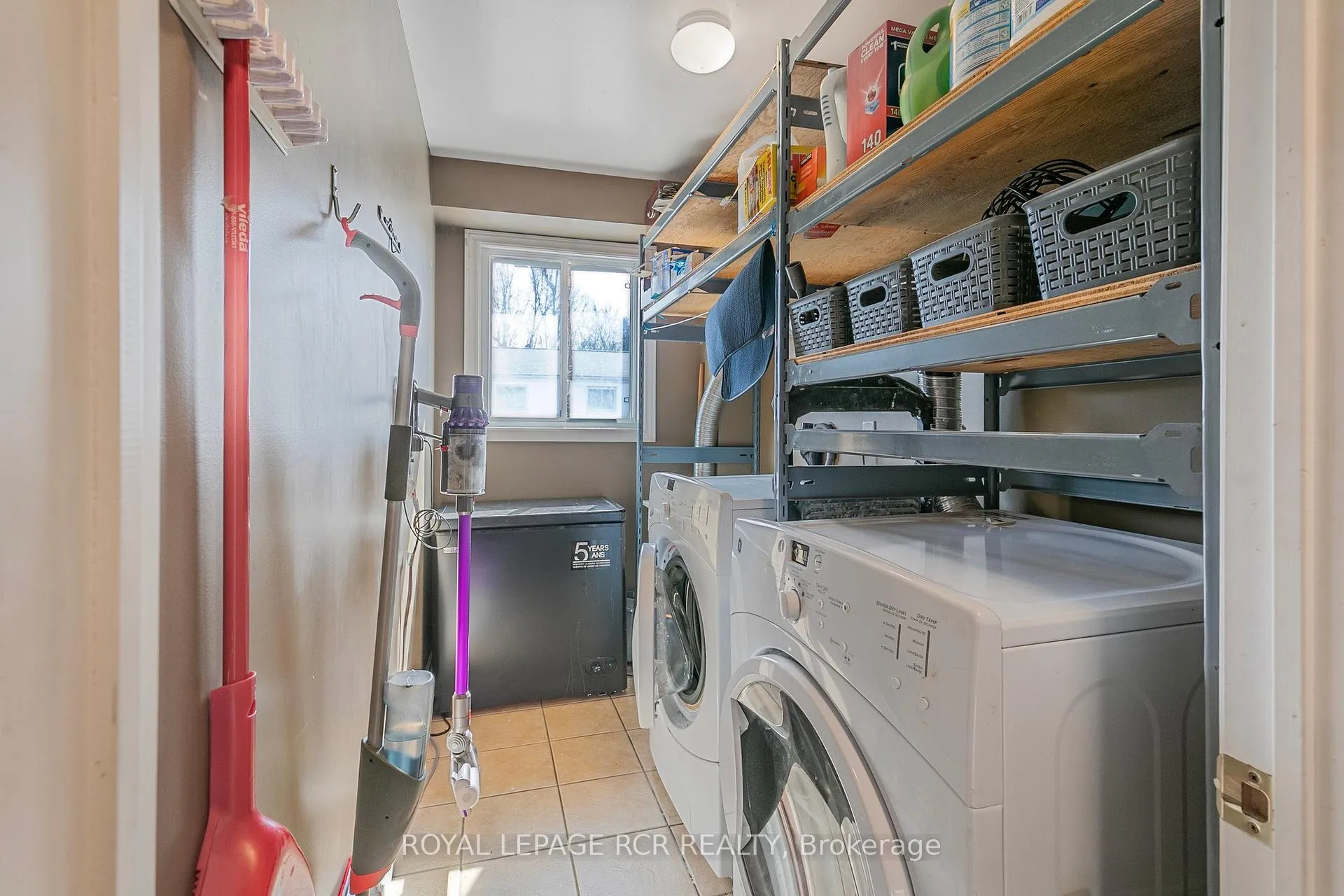 Photo 14 of Unit 31, 325 William Street, Shelburne — HOMEH