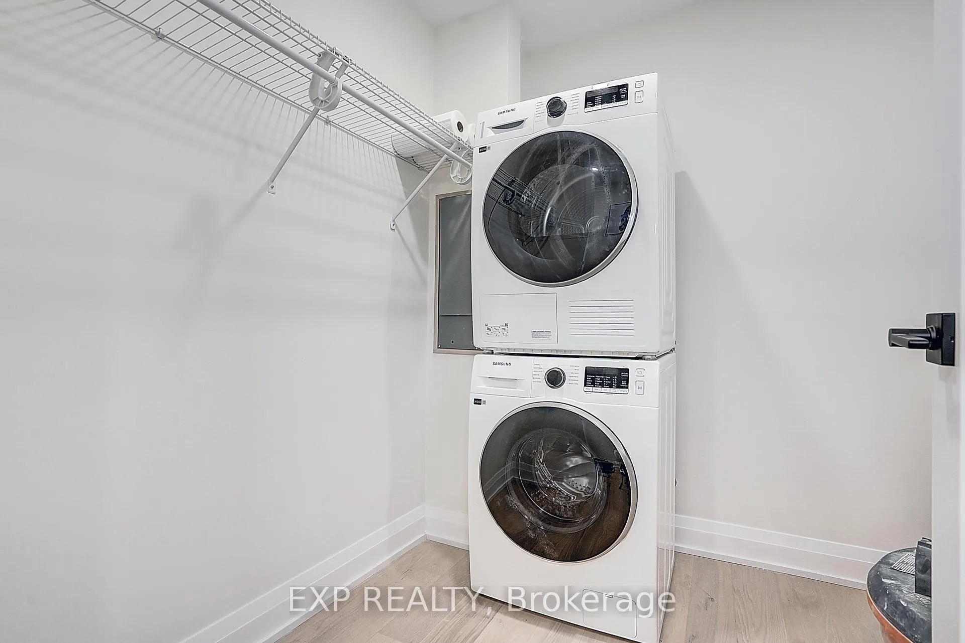 Photo 21 of Unit 703, 60 Inverlochy Boulevard, Markham, Royal Orchard — HOMEH